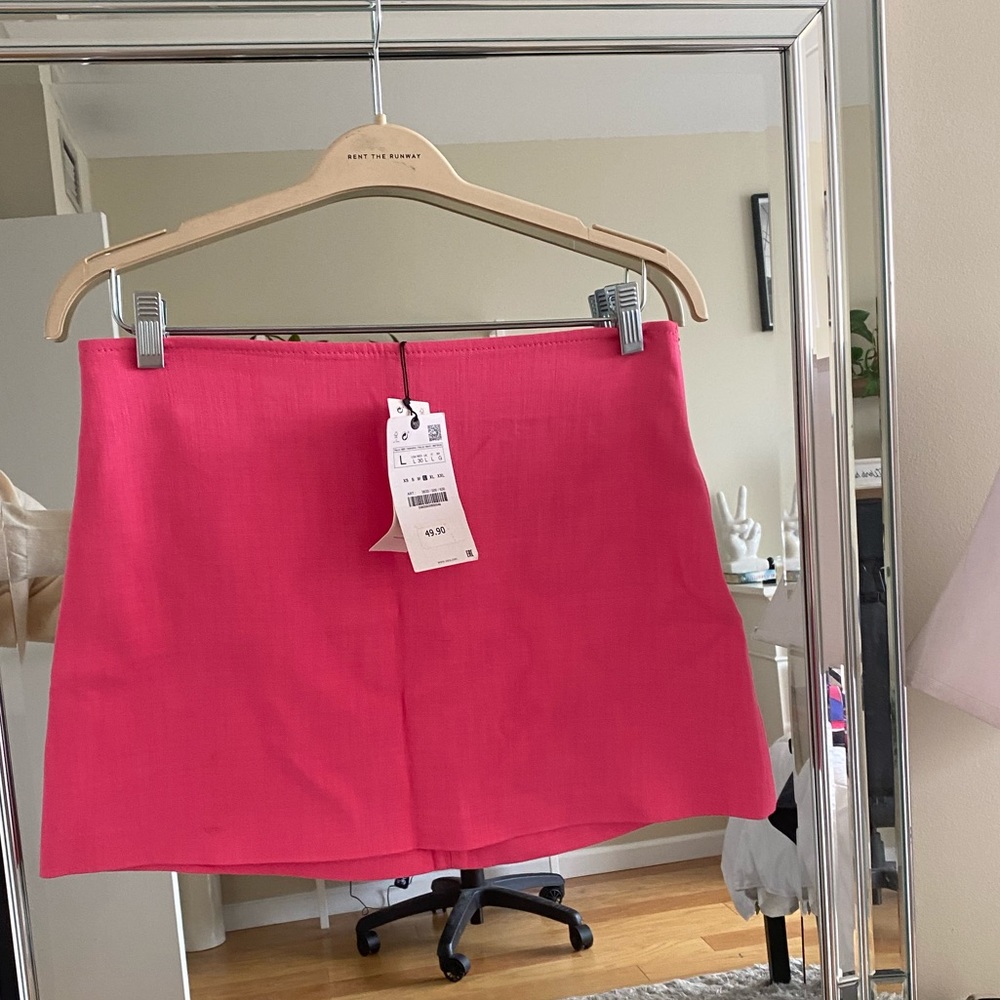NWT - Zara Pink Mini Skirt